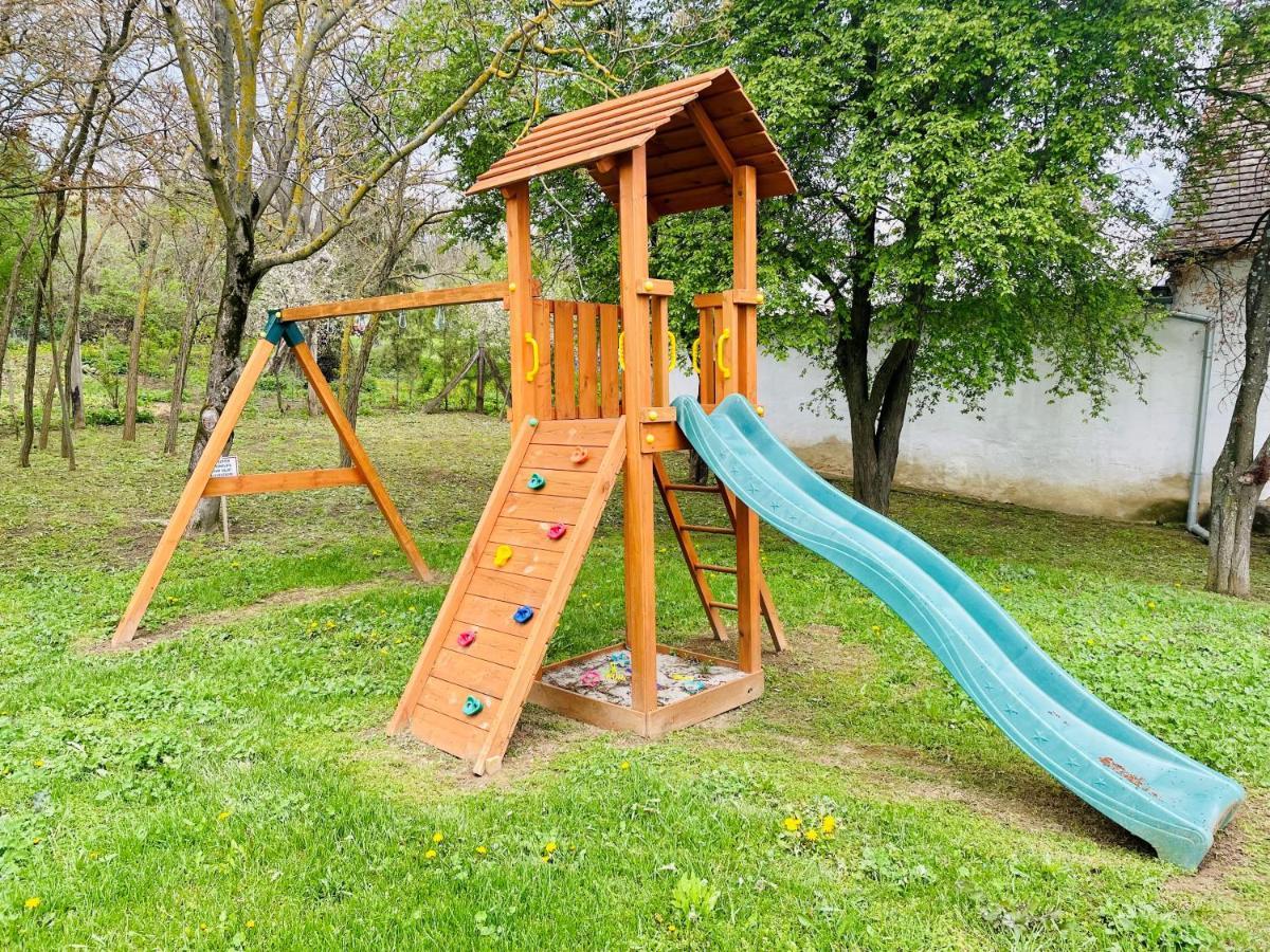 Belvárdi Fogadó Belvárdgyula Exterior foto